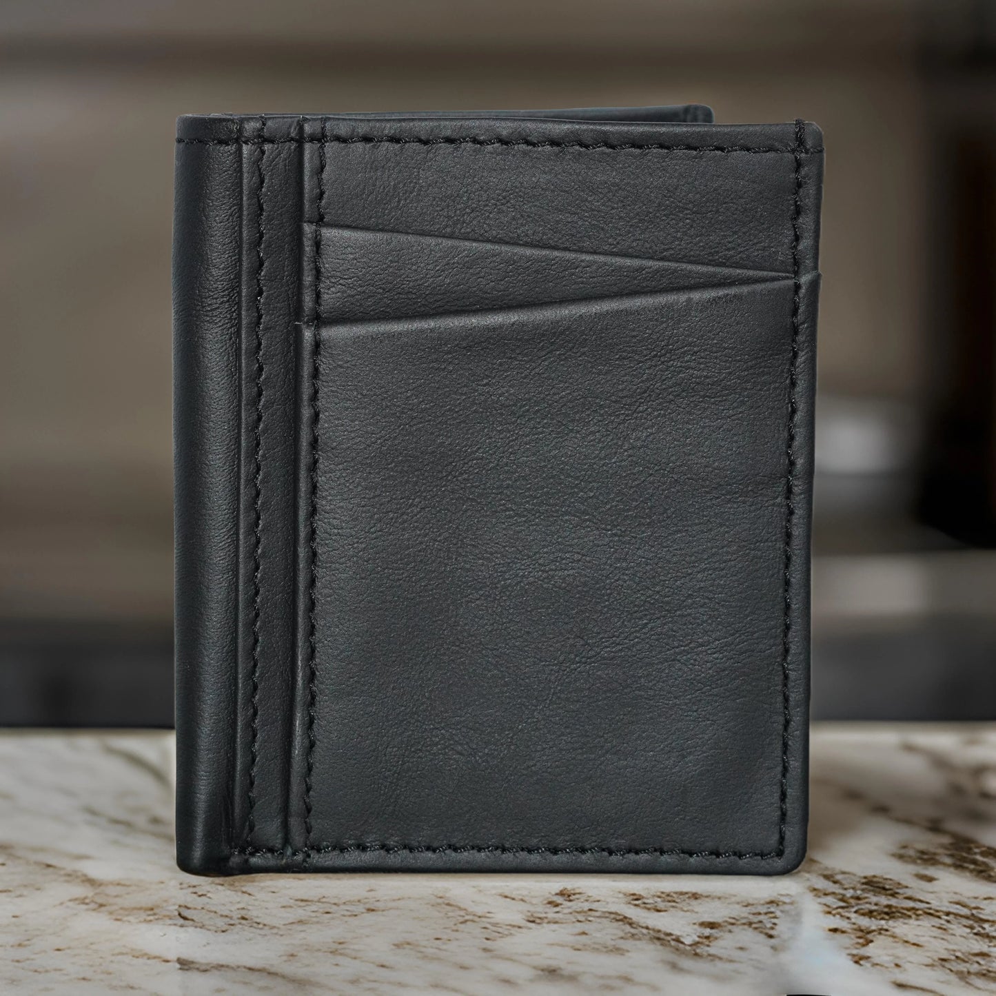 Slim Leather Wallet – Stylish Multi-Slot Card & Maximum Functionality Without Bulk